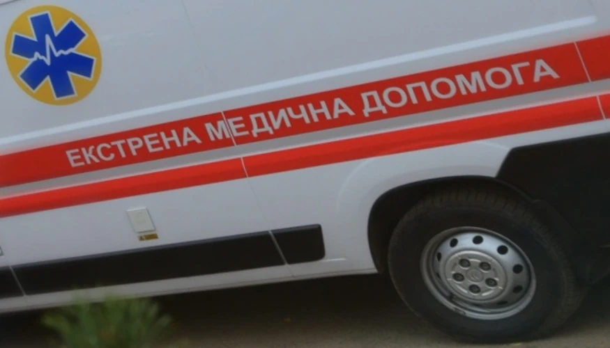 Наслідки удару російських дронів по складських приміщеннях у Броварах Київської області