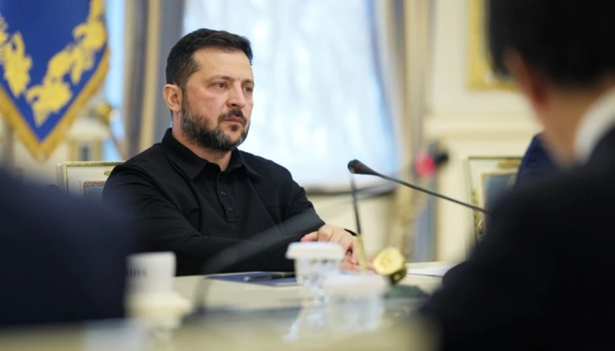 Президент Володимир Зеленський під час спілкування з журналістами у Нью-Йорку